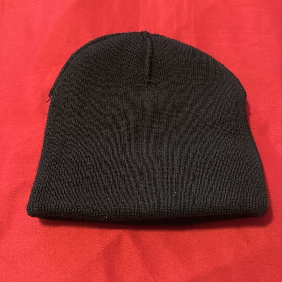 Stay Cold beanie - Picture 3 of 4